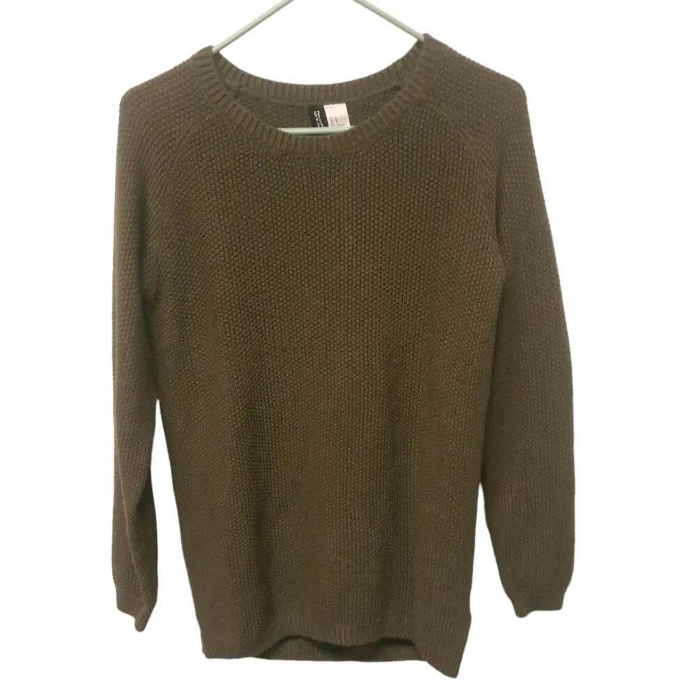 H&M Divided Olive Green Pullover Knit Sweater Women's Small - Picture 1 of 3